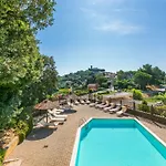 Il Castello By Interhome شقة مونتيسكودايو
